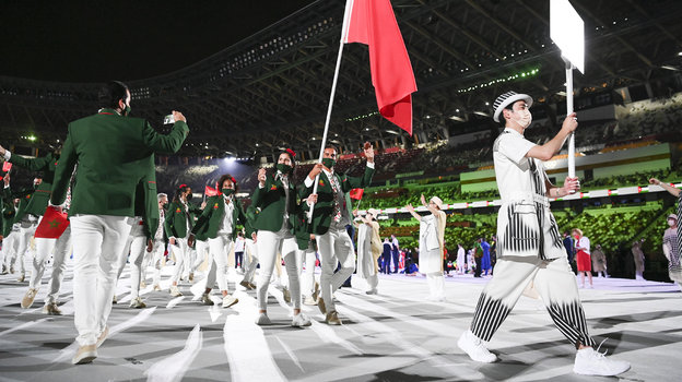 Спортсмены сборной Марокко на церемонии открытия Игр в Токио-2020. Спортсмены сборной Марокко на церемонии открытия Игр в Токио-2020