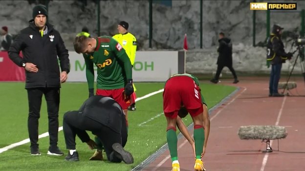 Скриншот трансляции матча «Акрон» — «Локомотив».