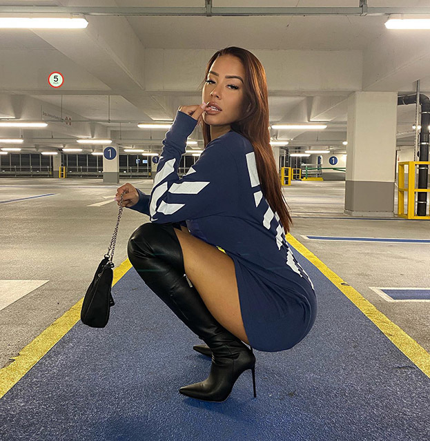 Жена Энзли Мейтленд-Найлза по имени Катя.