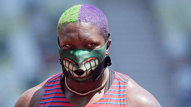 Рэйвен Сондерс.