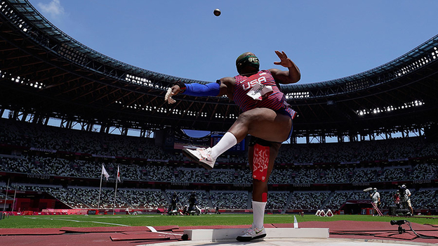 Рэйвен Сондерс.