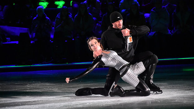 Анна Старшенбаум и Роман Костомаров.