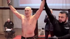 55-летний российский боец оформил красивый финиш. Он выступал, когда многие еще не родились