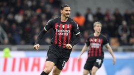 У Холанна хет-трик после пяти мячей в ЛЧ, Златан вошел в историю, «Боруссия» обеспечила Германии «матч года»