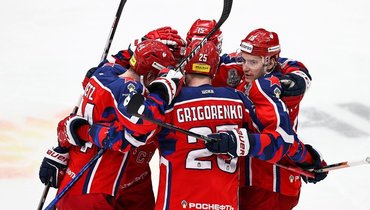 Игроки ЦСКА в матче с «Северсталью».