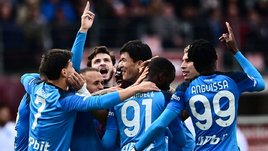 «МЮ» в Кубке помогли два удаления, фанаты свистели Месси, Хвича растерзал оставшийся без Миранчука «Торино»