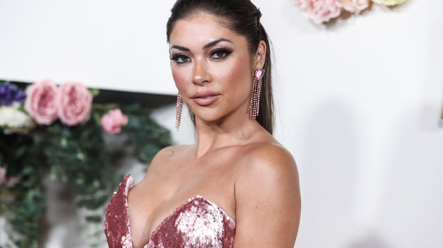 Жалаңаш орыс жезөкшелері