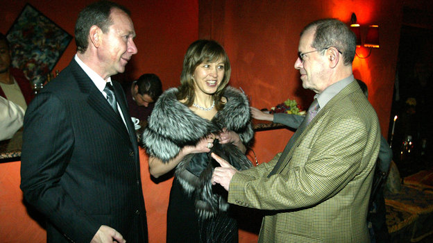 Аркадий Арканов (справа) на дне рождения Олега Романцева. Аркадий Арканов