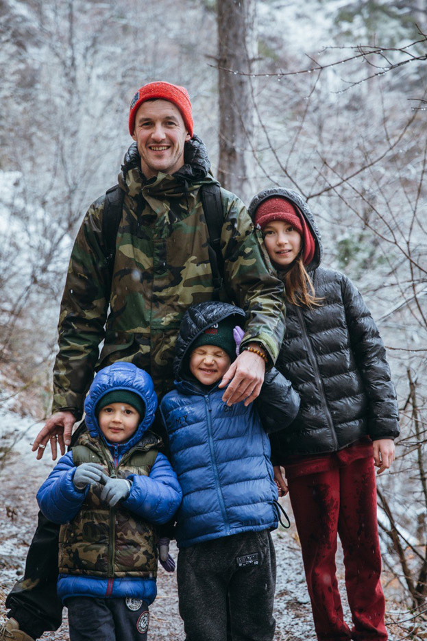 Олег Яровинский с детьми в Крыму. Олег Яровинский с детьми в Крыму