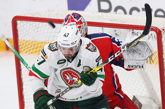 Александр Радулов.