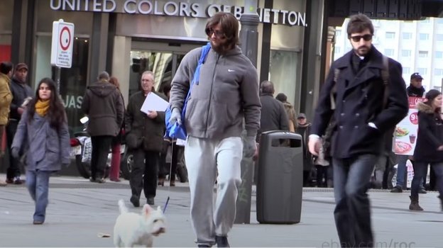 Кадр видео YouTube-канала Cristiano Ronaldo — ROC Live Life Loud.