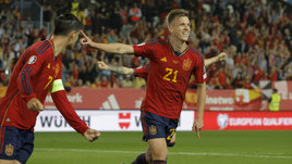 Без Холанна у норвежцев не было шансов против обновленной Испании, Уэльс устроил невероятное спасение в Хорватии