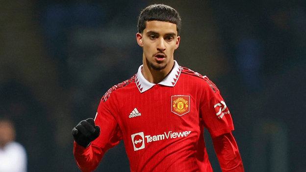 Зидан Икбал. Зидан Икбал