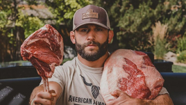 Легенда UFC вылечил псориаз плотоядной диетой. «Я мучился от него с детства»