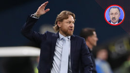 Главный тренер сборной России Валерий Карпин