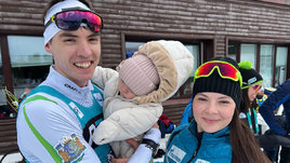 Биатлонист Никита Поршнев с семьей