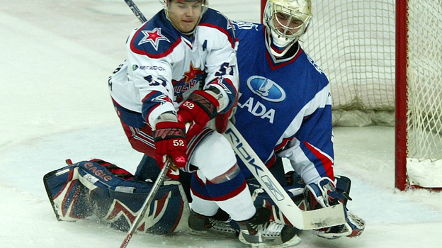 Хоккейный вратарь Василий Кошечкин.