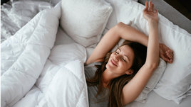 3 причины купить тяжелое одеяло. Оно влияет не только на качество сна