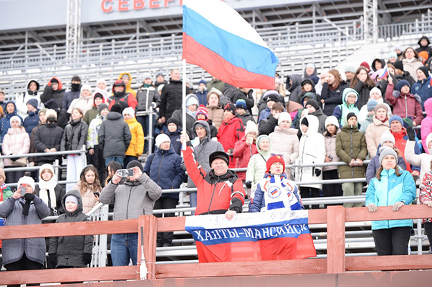 Болельщики на чемпионате России по биатлону. Болельщики на чемпионате России по биатлону.