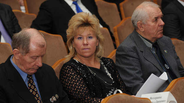 Анфиса Резцова и Александр Привалов (справа).