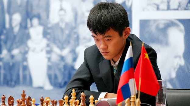 Дин Лижэнь. Шахматист Дин Лижэнь.