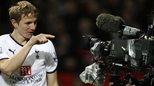 Роман Павлюченко. Роман Павлюченко