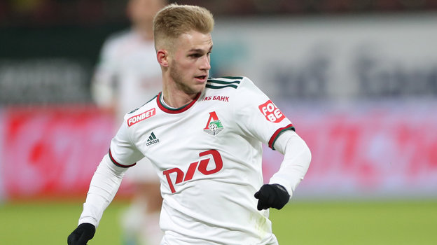 Сергей Пиняев. Футболист Сергей Пиняев