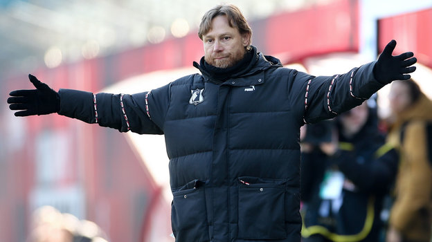 Валерий Карпин. Главный тренер «Ростова» Валерий Карпин