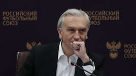 «Работаем над тем, чтобы вернуться в европейский футбол». Президент РФС Дюков — об итогах исполкома