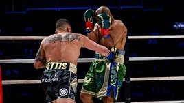 Никакой трагедии. Рой Джонс снова проиграл, но не боксеру