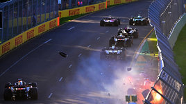 Столкновение болидов Эстебана Окона и Пьера Гасли