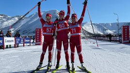 Большунов поднялся с колен. Лучший лыжник России выиграл с гигантским отрывом, несмотря на падение