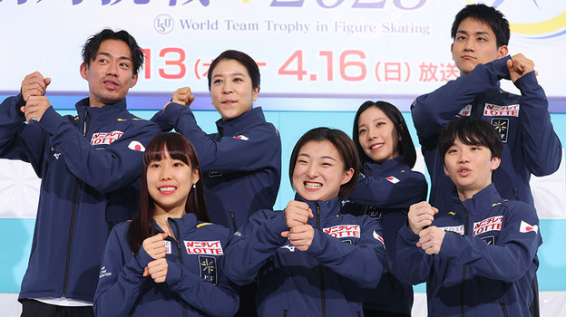 Японские фигуристы.