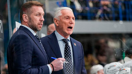 Тренеры «Ак Барса» Юрий Бабенко и Зинэтула Билялетдинов.