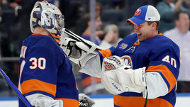 Сорокин вытащил «Айлендерс» в плей-офф: Малкин едет в отпуск!