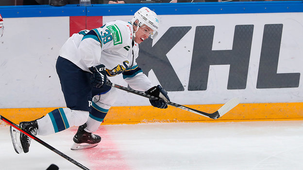 Матвей Мичков. Хоккеист ХК «Сочи» Матвей Мичков.