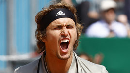 Зверев озверел после матча с Медведевым. Он сыпет обвинениями в нечестности и обидами