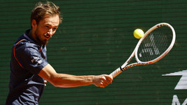 Из Медведева выжали все соки. Россиянин вылетел в четвертьфинале Монте-Карло, но провел хороший турнир