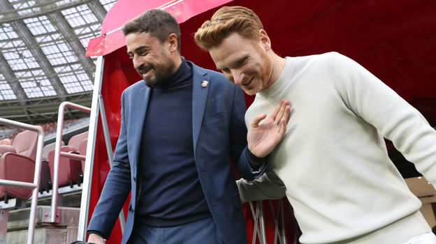 Главные тренеры Пеп Клотет и Гильермо Абаскаль.