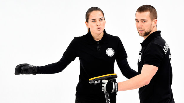 Анастасия Брызгалова и Александр Крушельницкий. Керлингисты Анастасия Брызгалова и Александр Крушельницкий.