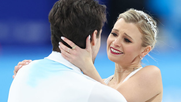 Кирстен Мур-Тауэрс и Майкл Маринаро. Фигуристы Кирстен Мур-Тауэрс и Майкл Маринаро.