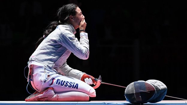 Фехтовальщица Яна Егорян.