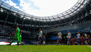 Футболисты «Динамо» на «ВТБ Арене».
