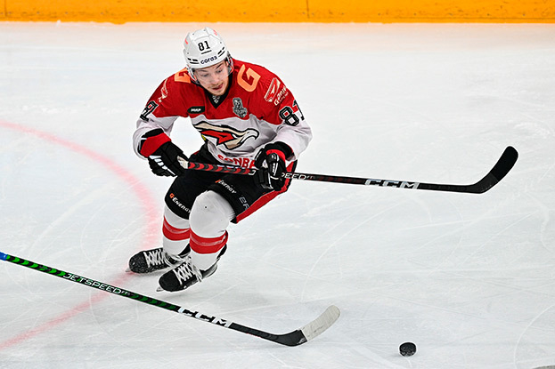 Арсений Грицюк. Хоккеист «Авангарда» Арсений Грицюк.