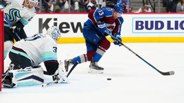 Суперсенсация на старте плей-офф: чемпион проиграл команде ноунеймов!