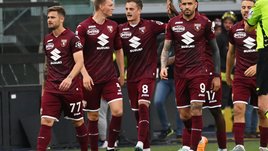 «Торино» одержал самую статусную победу в сезоне, но без Миранчука. Почему Алексея весь матч продержали на лавке?