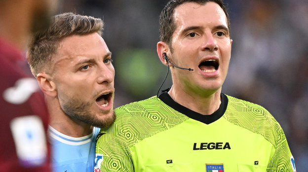 Чиро Иммобиле (слева).