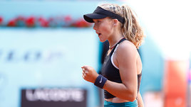 15-летняя россиянка ворвалась в теннисную элиту. Мирра Андреева впервые выиграла на турнире WTA