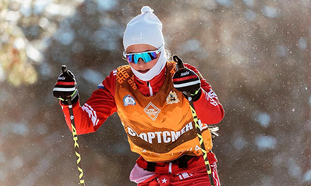 Алена Баранова. Лыжница Алена Баранова.