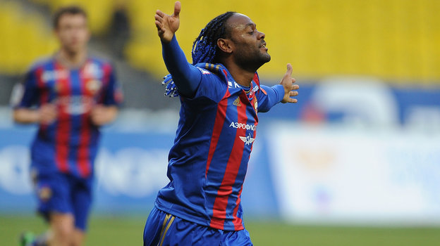 Футболист Вагнер Лав